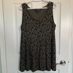 Additionelle Love and Legend Criss Cross Top